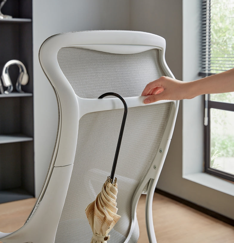 Adjustable Mesh Office Chair with Lumbar Support and Headrest